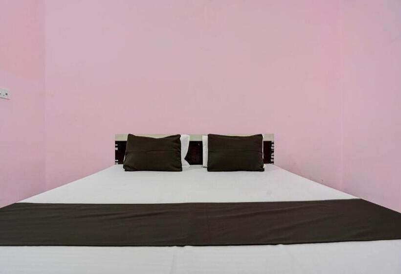 غرفة كلاسيكية ثلاثية, Oyo Flagship Hotel Radhe Inn