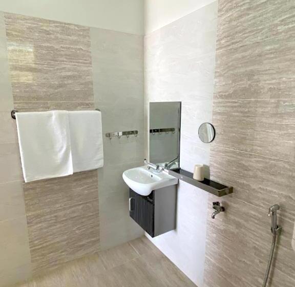 חדר סטנדרט מותאם לאדם עם מוגבלויות, Coliving Che Beach House By Vale Pine