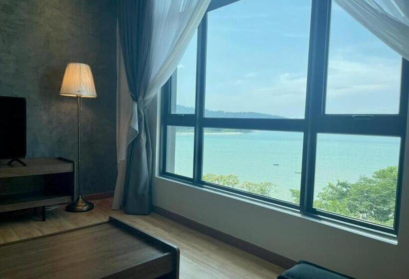 إستوديو قياسى مطل على البحر, Lurrve Dê  Sēà Resident Swissbel Doorfront Parking