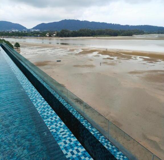 إستوديو قياسى مطل على البحر, Lurrve Dê  Sēà Resident Swissbel Doorfront Parking