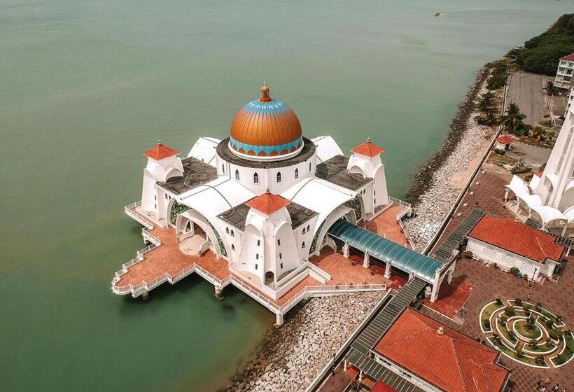 Standard Studio, The Straits Suite Cosy Twin 518