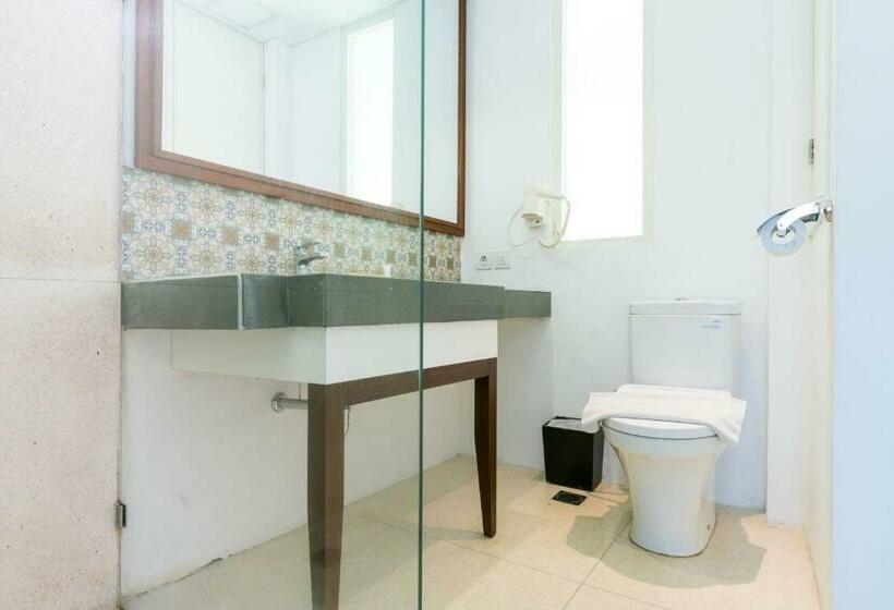 חדר דלוקס עם מרפסת, Amartahills Hotel And Resort