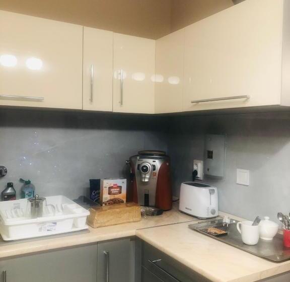 غرفة قياسية مطلّة علي الحديقة, éjjelibagoly Vendégház