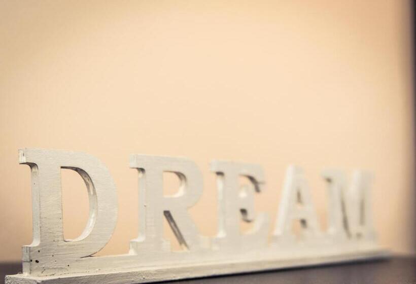 חדר סטנדרט לשלושה, Budapest Ville Bed & Breakfast