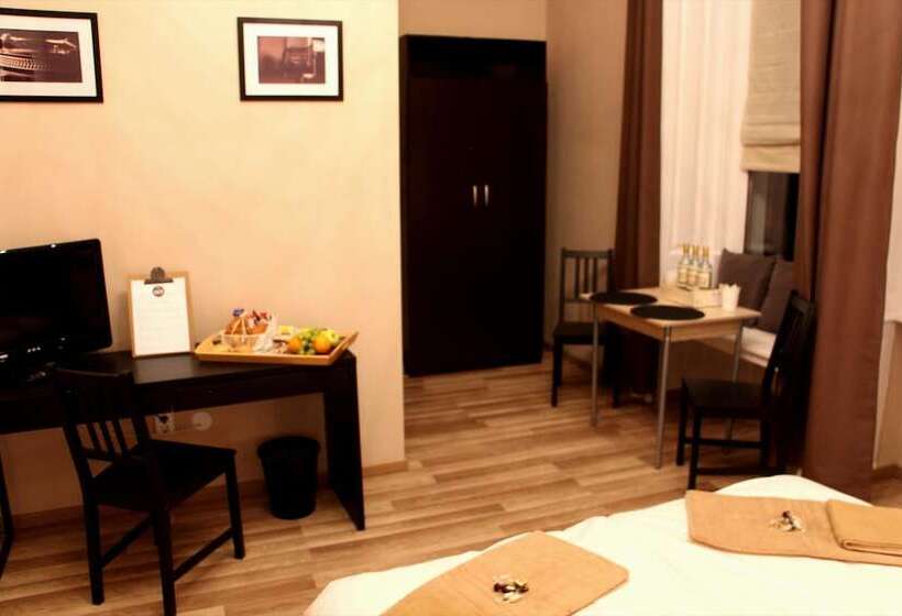 חדר דלוקס, Budapest Ville Bed & Breakfast