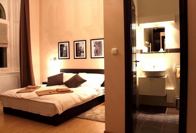 חדר דלוקס, Budapest Ville Bed & Breakfast