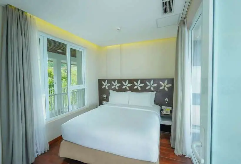 エクゼクティブスイート, Amartahills Hotel And Resort