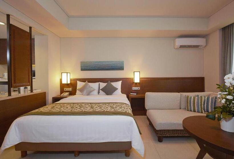 Номер Superior, Axia South Cikarang Service Apartment
