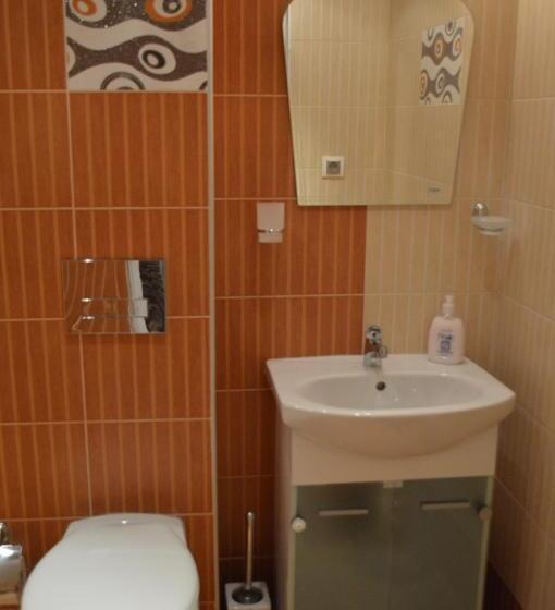 带阳台的标准单人间, Bon Bon