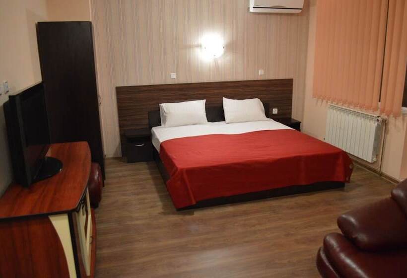 带阳台的豪华间, Bon Bon