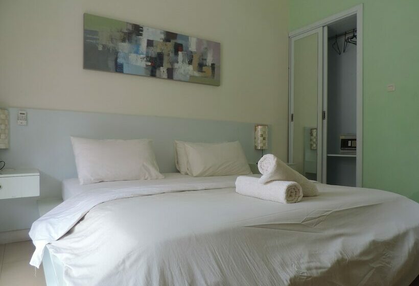 غرفة ديلوكس, Casus Dream