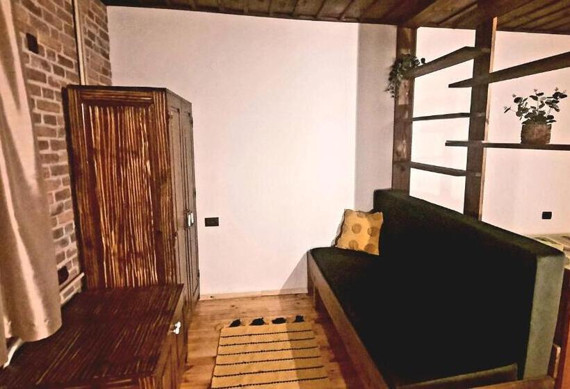 Номер Стандарт, семеен хотел ресторант маламовата къща