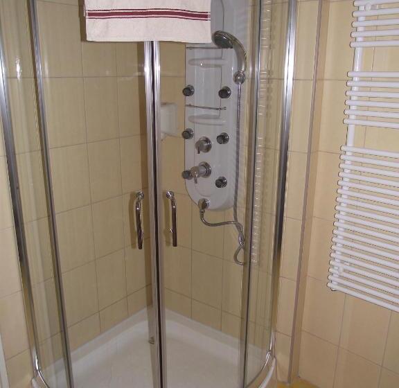 带1个卧室的公寓, Oazis Panzió