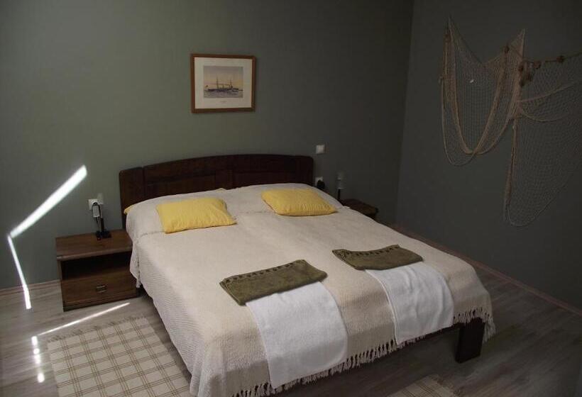 带1个卧室的公寓, Oazis Panzió