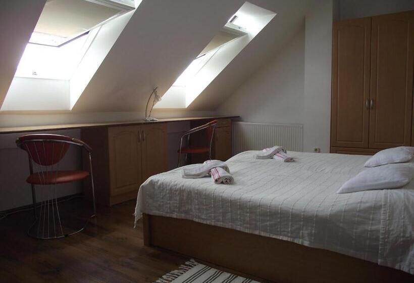 带1个卧室的公寓, Oazis Panzió