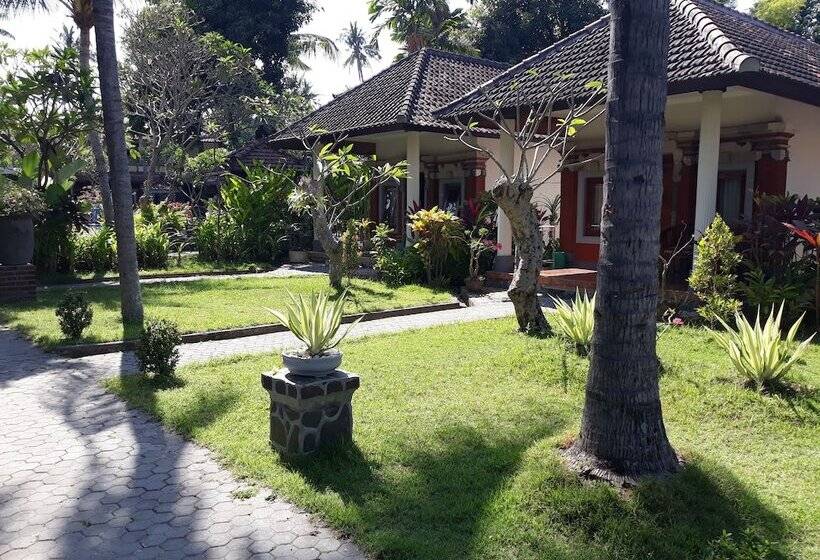 חדר סטנדרט לשלושה, Puri Bali