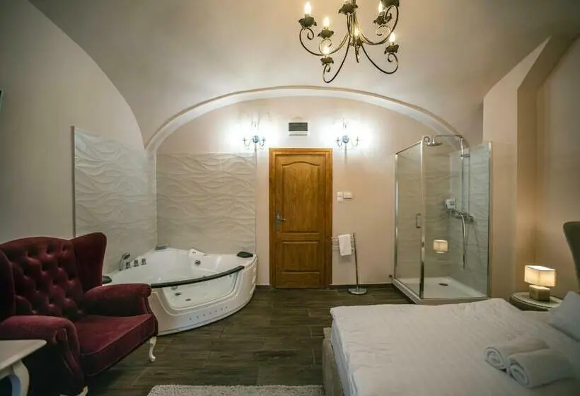 Deluxe-huone Poreallas, Régi Posta étterem és Fogadó