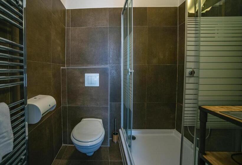 스탠다드 룸, Régi Posta étterem és Fogadó