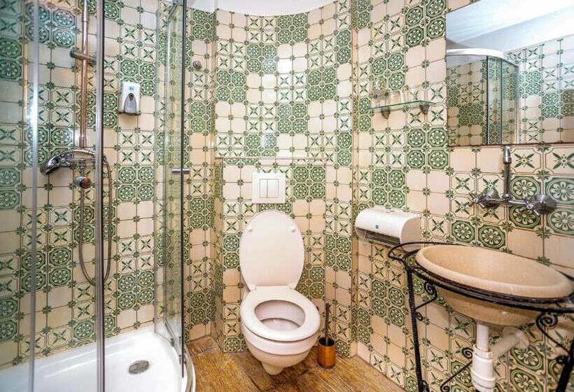 스탠다드 룸, Régi Posta étterem és Fogadó