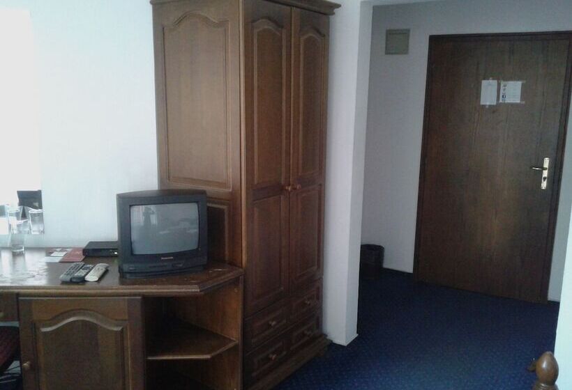 豪华房间, Rotasar