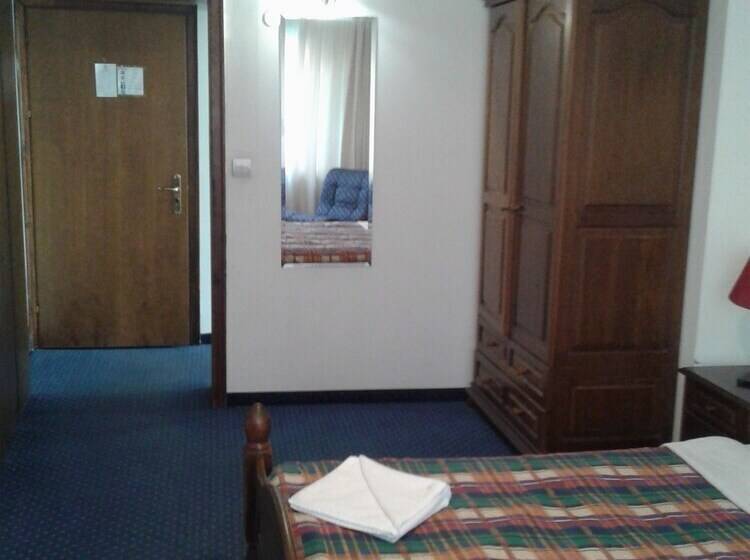 豪华房间, Rotasar