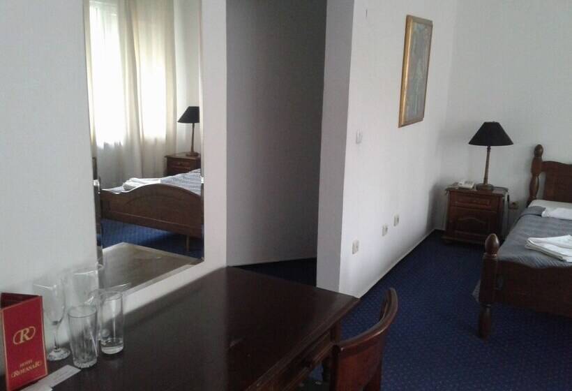 小型套房, Rotasar