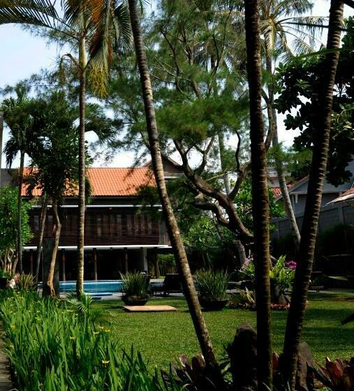 주니어 스위트, Surya Kencana Seaside