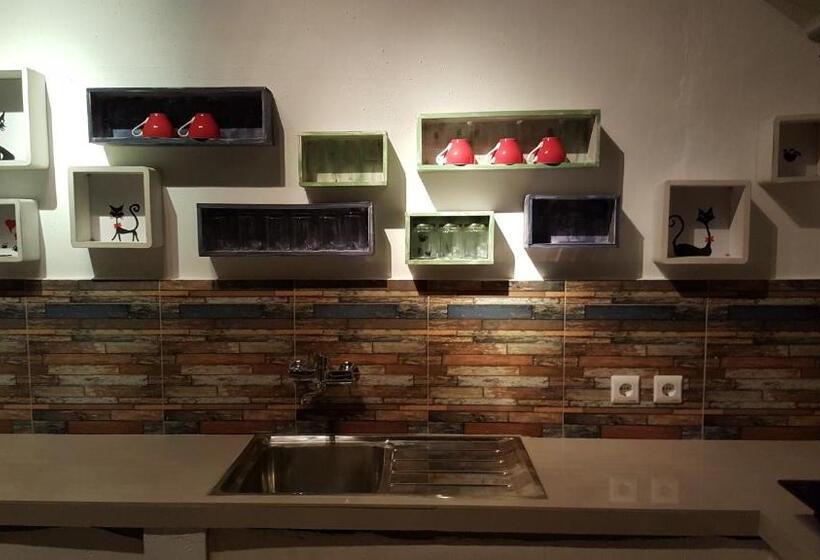 Family Room, Villa Lumbalumba