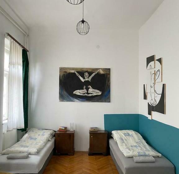 Семейный Номер, Kaleidoszkóp Ház Hostel