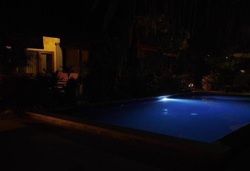 חדר דלוקס נוף לים, Alam Mimpi Bali