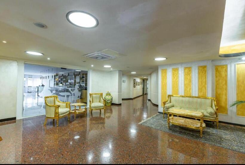 חדר סטנדרט נוף לגינה, Aurelia Green Suite