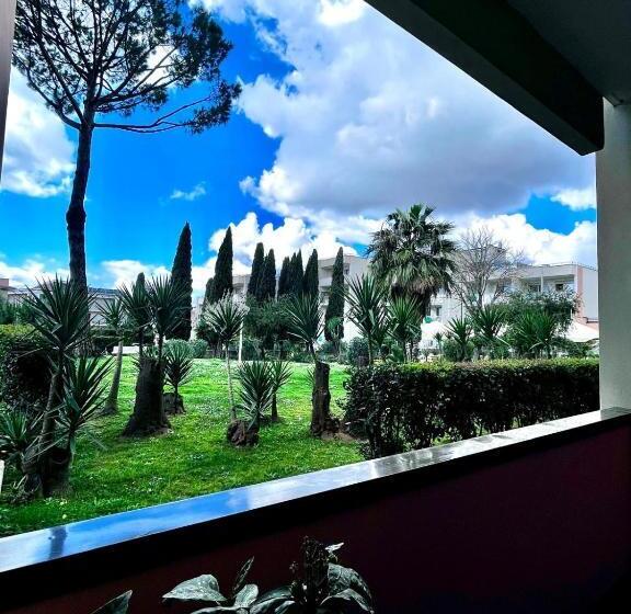 اتاق استاندارد با چشمانداز باغ, Aurelia Green Suite