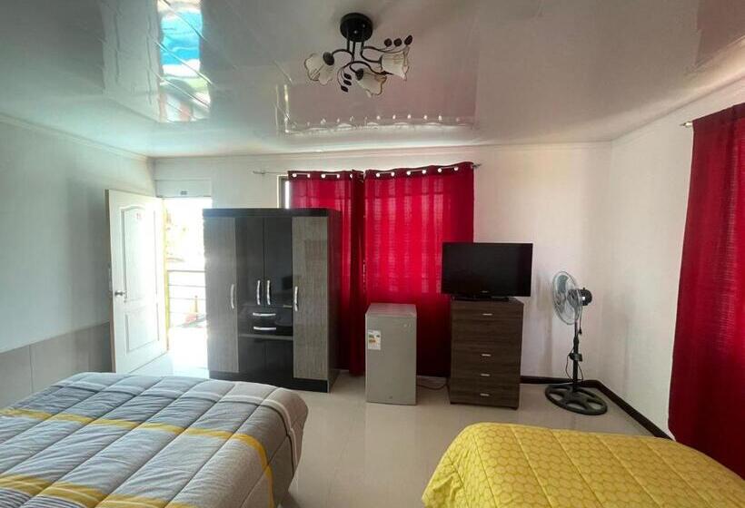 غرفة قياسية ثلاثية, Cabañas Tia Flor