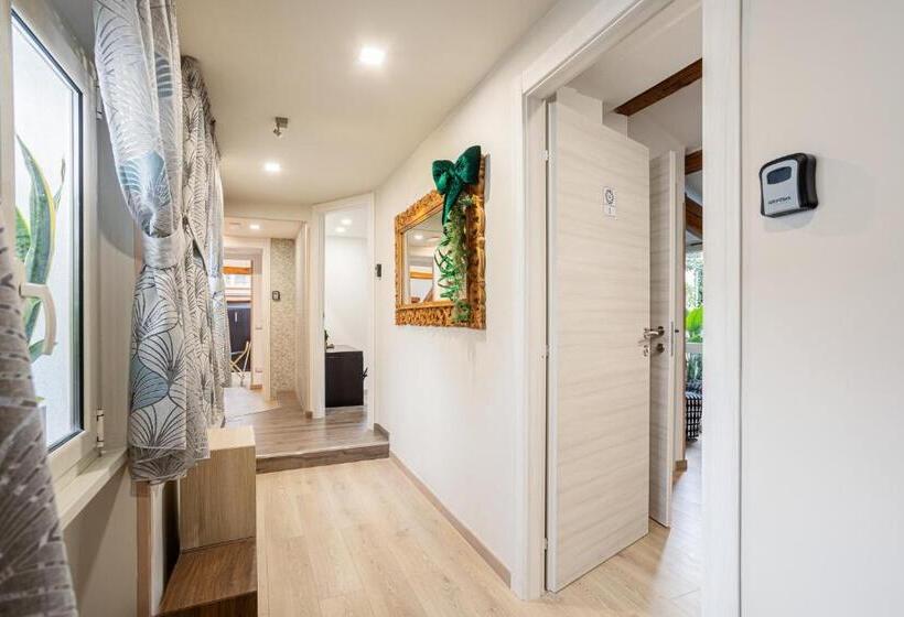 غرفة ديلوكس, Vatican Vittoria Suites   Vatican Museums