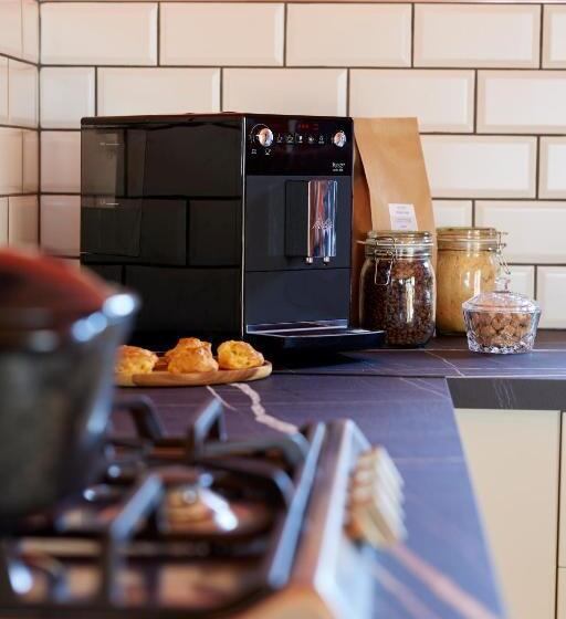 침실 2개 아파트, Le Sommelier