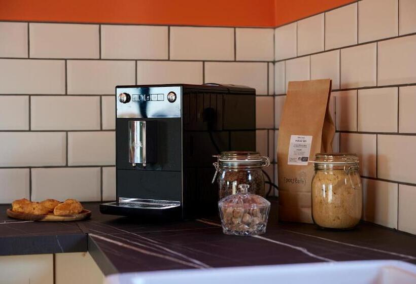 침실 2개 아파트, Le Sommelier