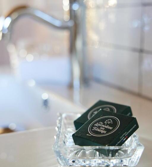 침실 2개 아파트, Le Sommelier