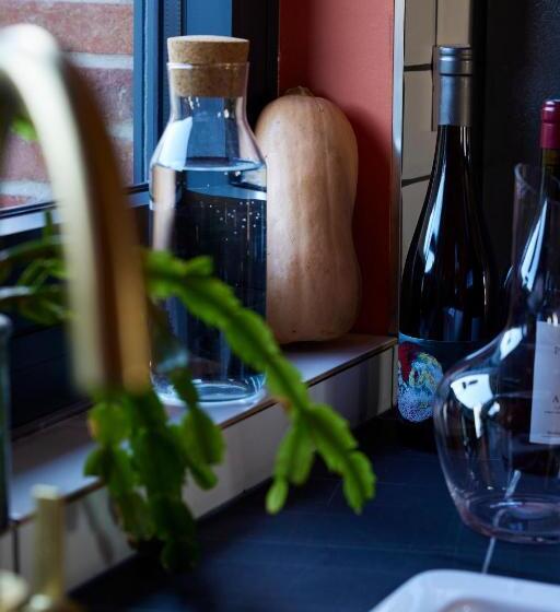 침실 2개 아파트, Le Sommelier