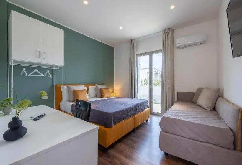 Deluxe Kolmen Hengen Huone, Baitan