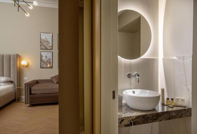 חדר משפחתי, Porta Castello Suites