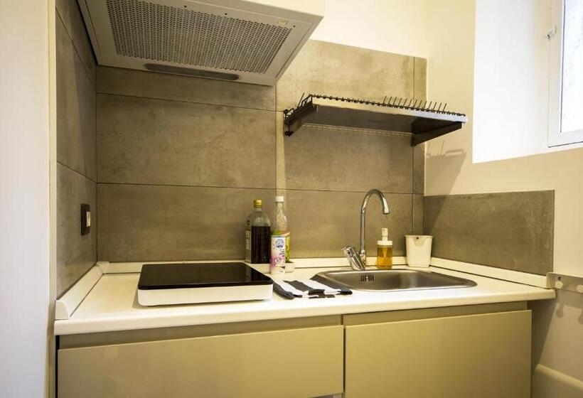 سوییت جونیور, Inn Rhome S Pietro Suites