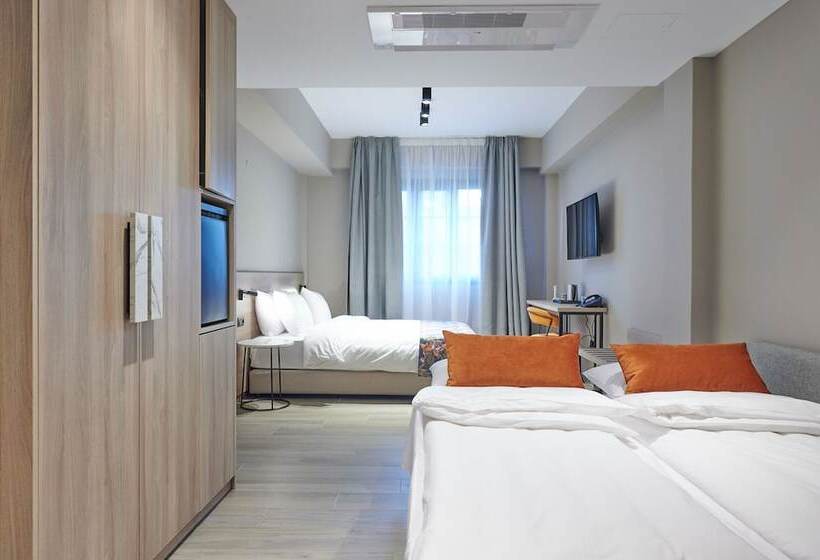 Семейный Номер, The Mavili Urban Stay