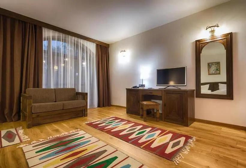 Juniorsviitti, Arbanashki Han Hotelcomplex