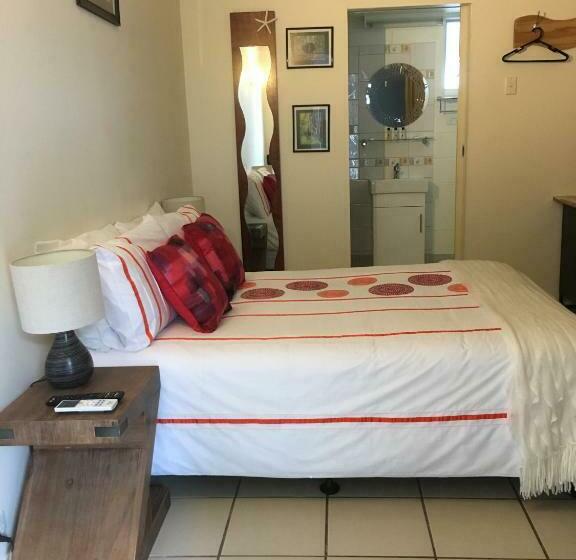 Номер Deluxe, Black Marlin Motel