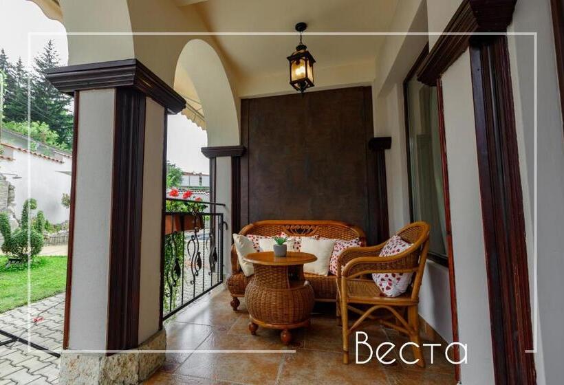 Номер Стандарт с Гидромассажем, Boutique & Spa Hotel Heaven