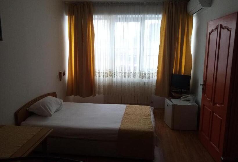 חדר סטנדרט, Family Hotel Rai