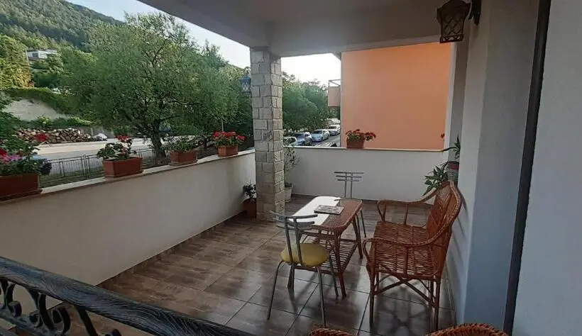 Deluxe-huone, Family Hotel Rai