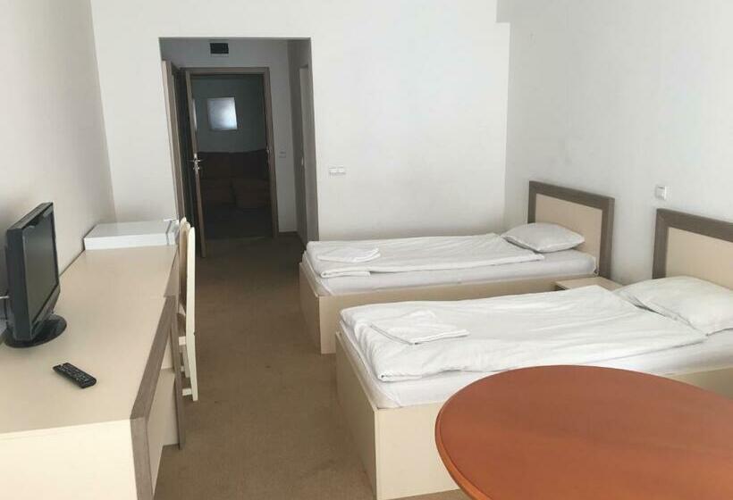 スタンダードルーム, Hostel Elena
