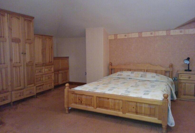 Люкс с Балконом, болярска къща