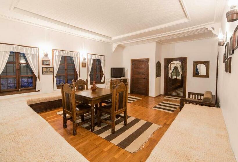 스탠다드 트리플 룸, Arbanashki Han Hotelcomplex